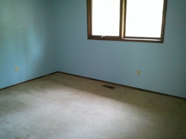 12226 N Fairwood Drive - Photo 9