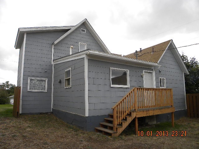 204 7th St - Photo 4