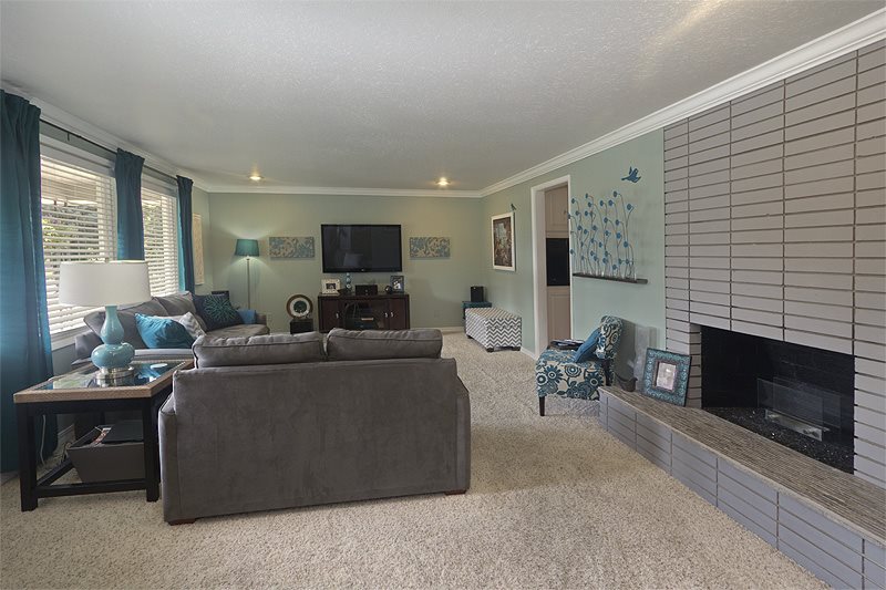 6007 S Napa St - Photo 3