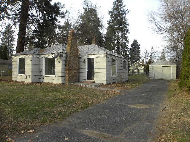 3625 E HARTSON Ave - Photo 1