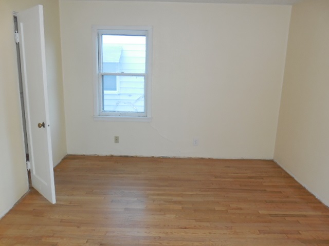 4803 N Normandie St - Photo 8