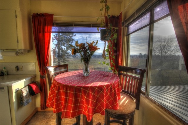 6302 N Lynden Rd - Photo 7