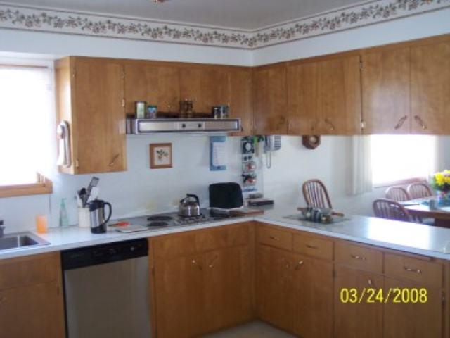 207 S 4TH St. - Photo 6