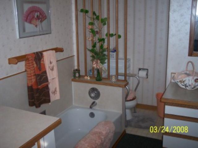 207 S 4TH St. - Photo 8
