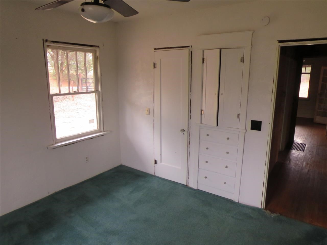 14212 E Blanchard Rd - Photo 10
