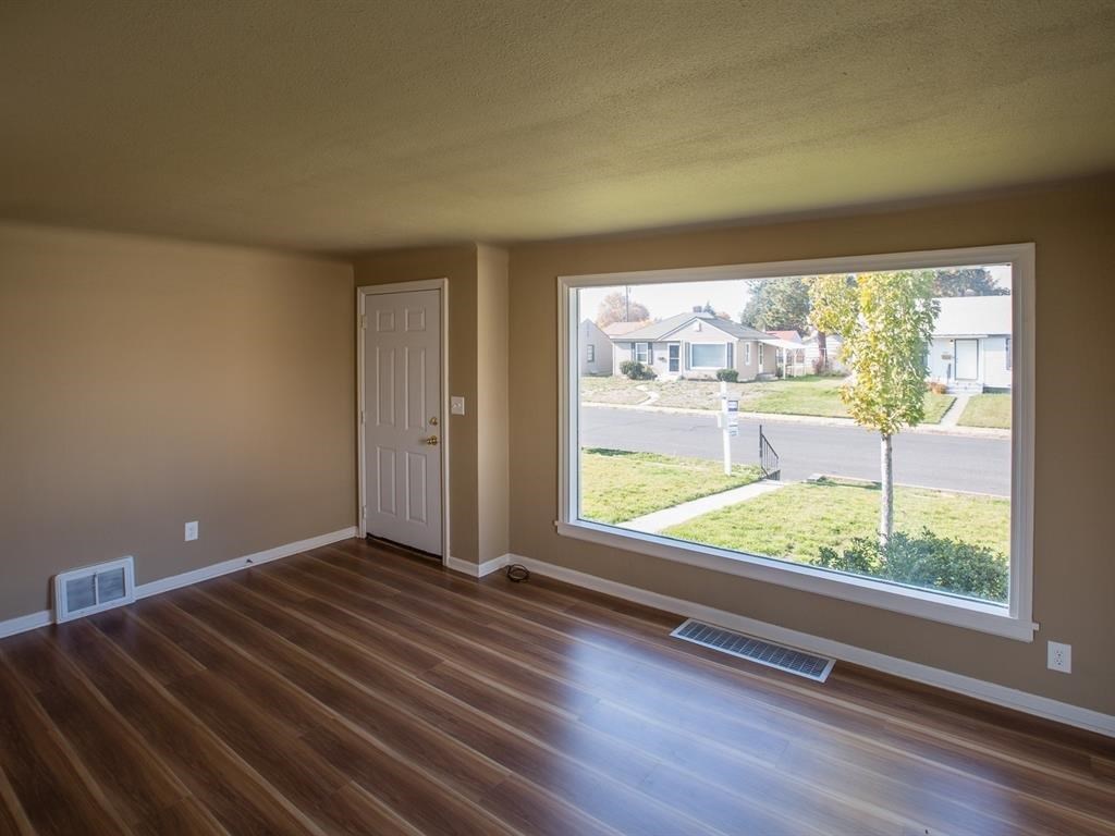 5328 N Cannon St - Photo 5