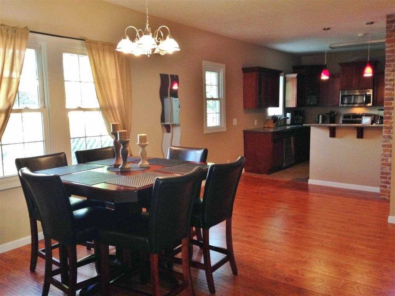 2218 N Columbus St - Photo 3