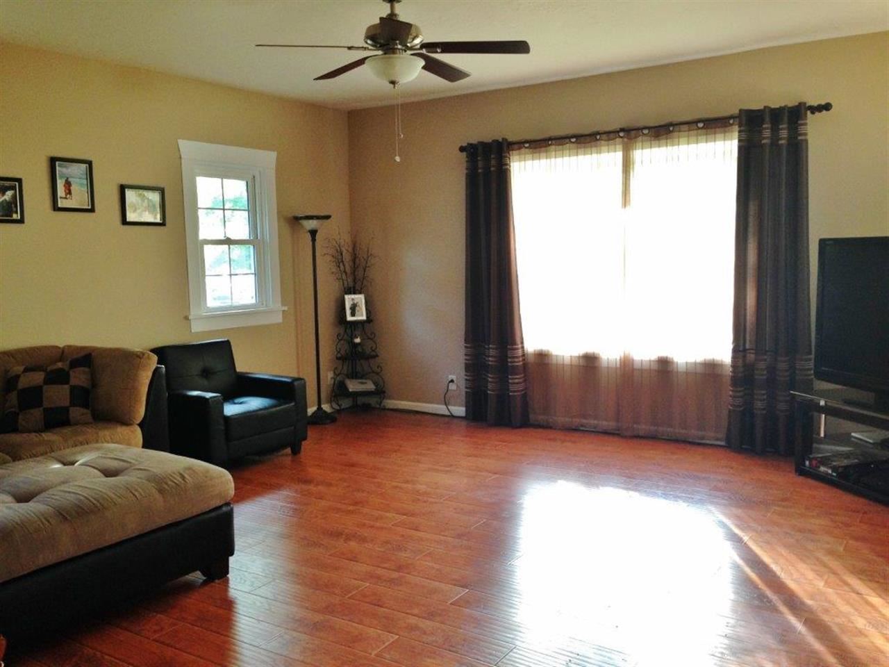 2218 N Columbus St - Photo 8
