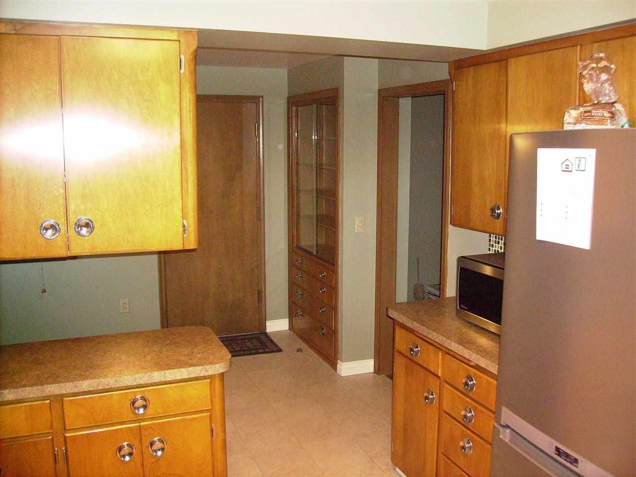 2824 N BESSIE - Photo 4