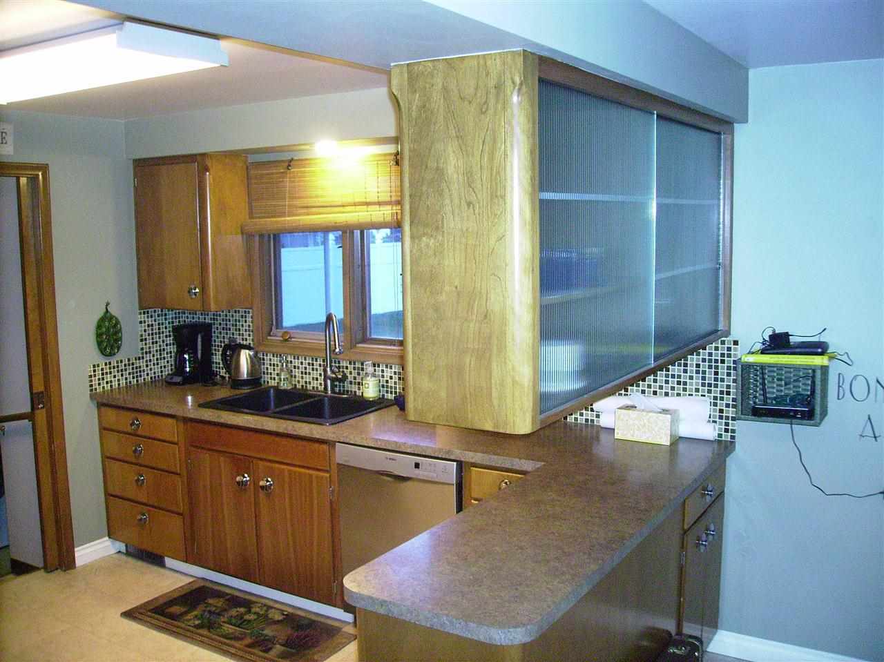 2824 N BESSIE - Photo 5