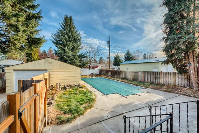 6120 N ELGIN St - Photo 14