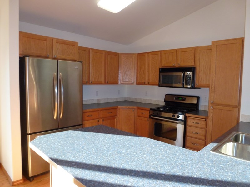 17316 E Knox Ave - Photo 3