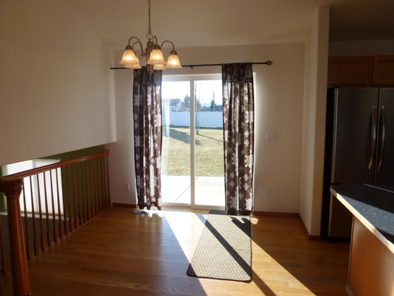 17316 E Knox Ave - Photo 5