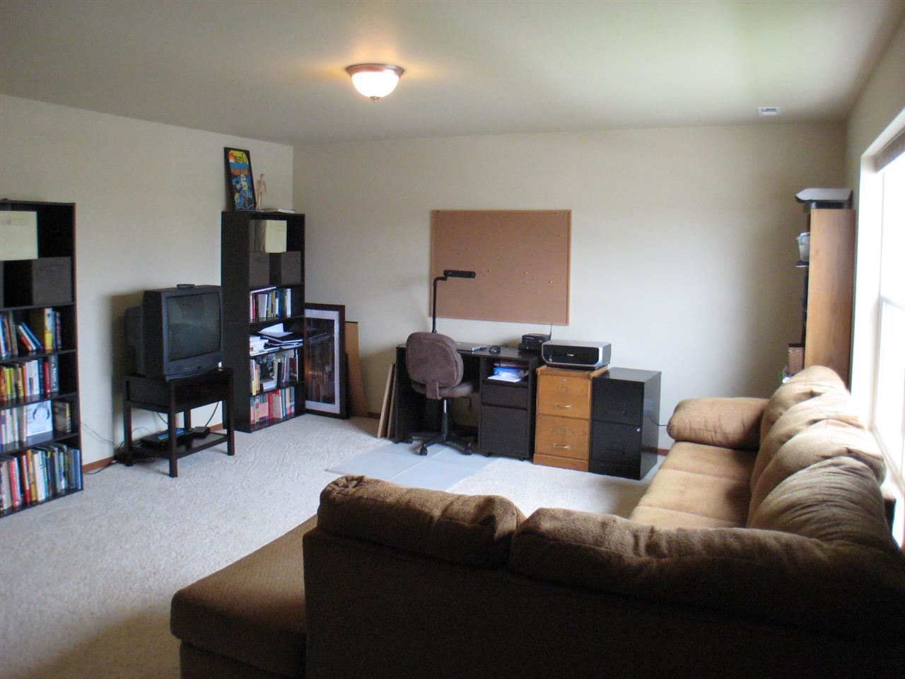2221 N Eden Rd - Photo 10
