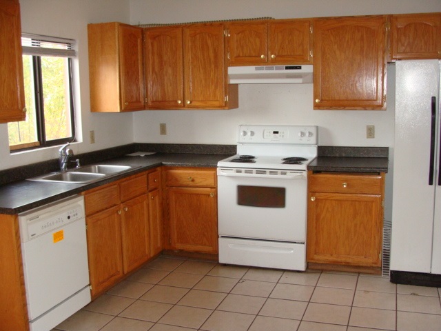 3303 E 34th Ave - Photo 3