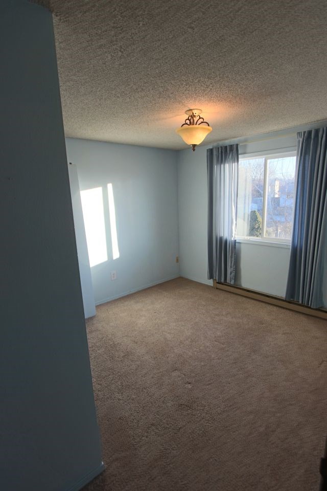 2608 E Longfellow Ave - Photo 12