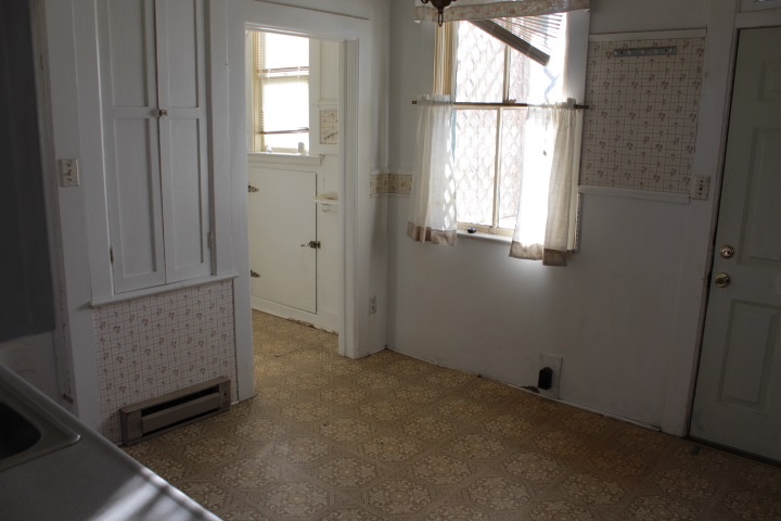1503 W 9TH Ave - Photo 8