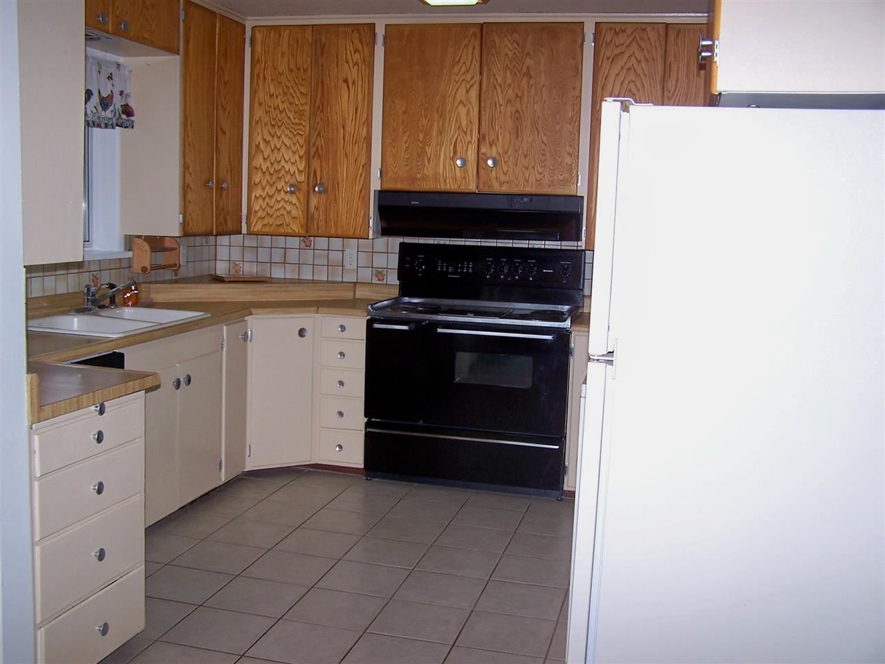 211 S 3rd St - Photo 5