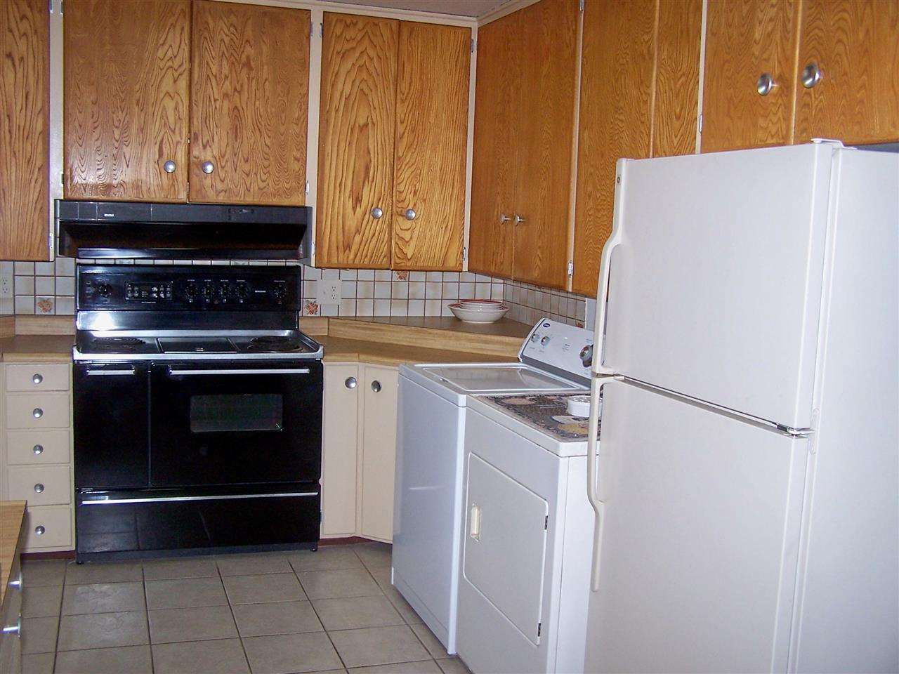 211 S 3rd St - Photo 6