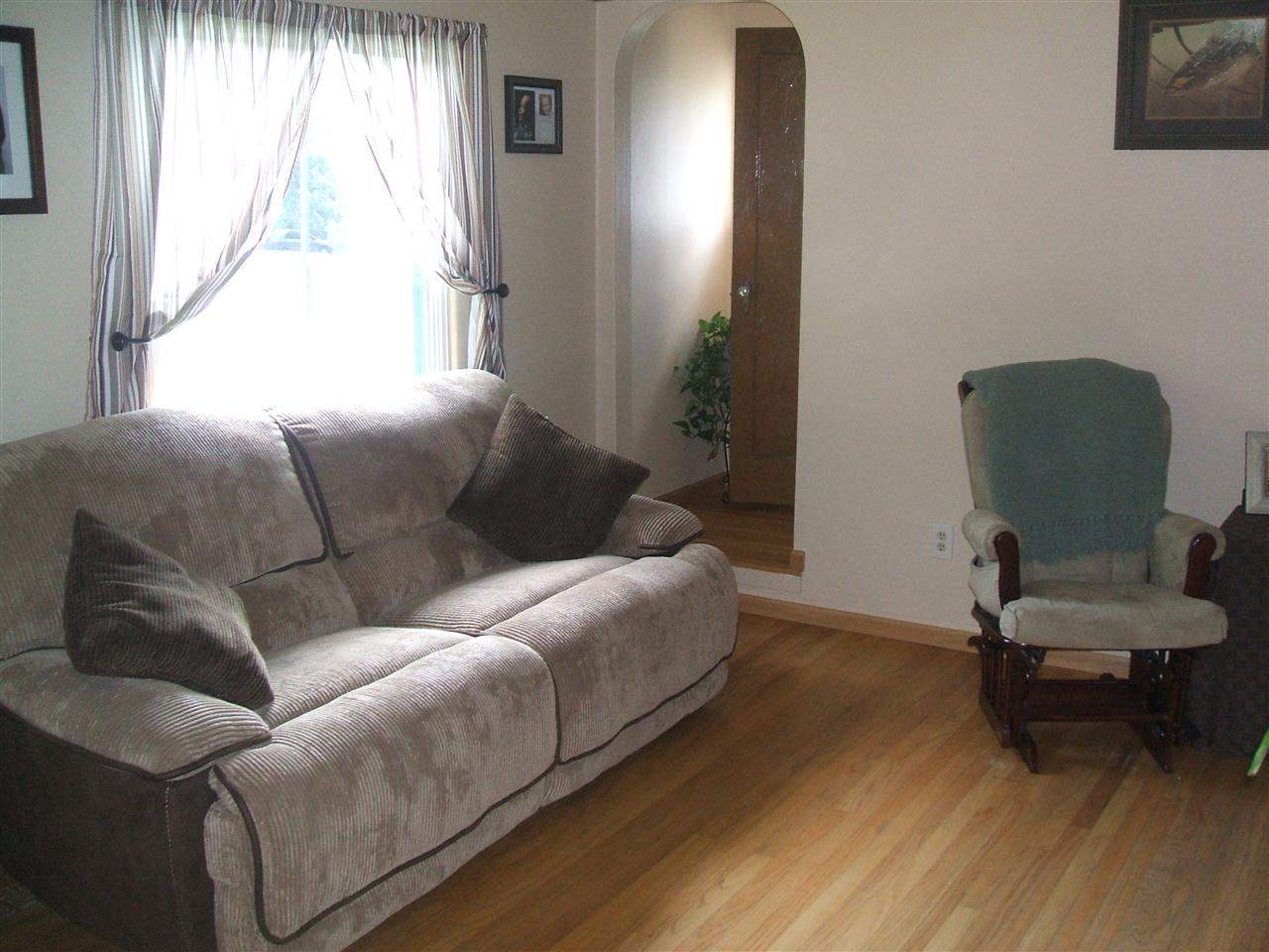 4007 N Hawthorne St - Photo 5