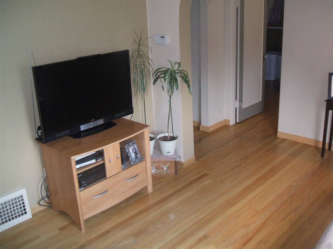 4007 N Hawthorne St - Photo 8
