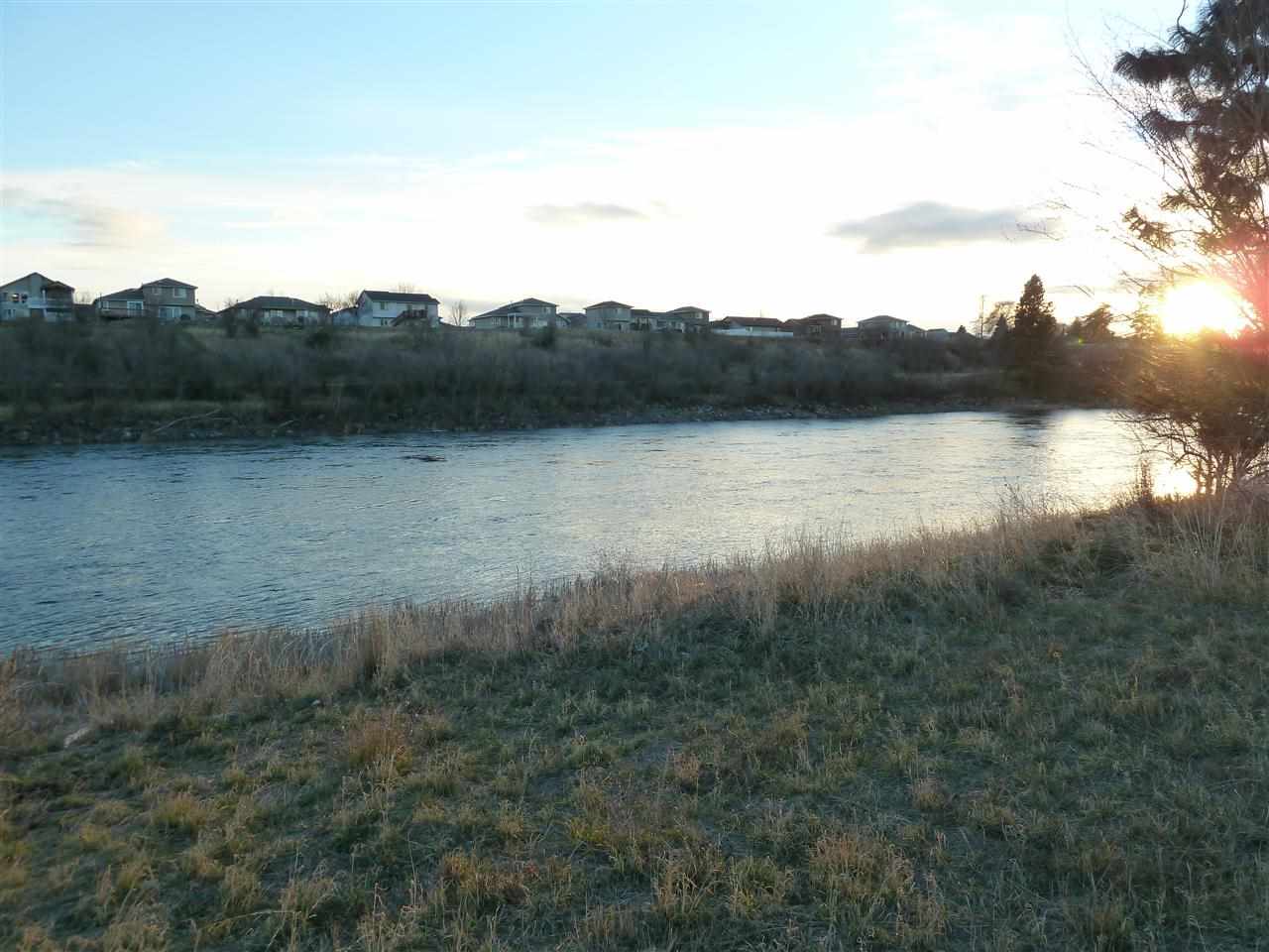 19006 E Montgomery Dr - Photo 3
