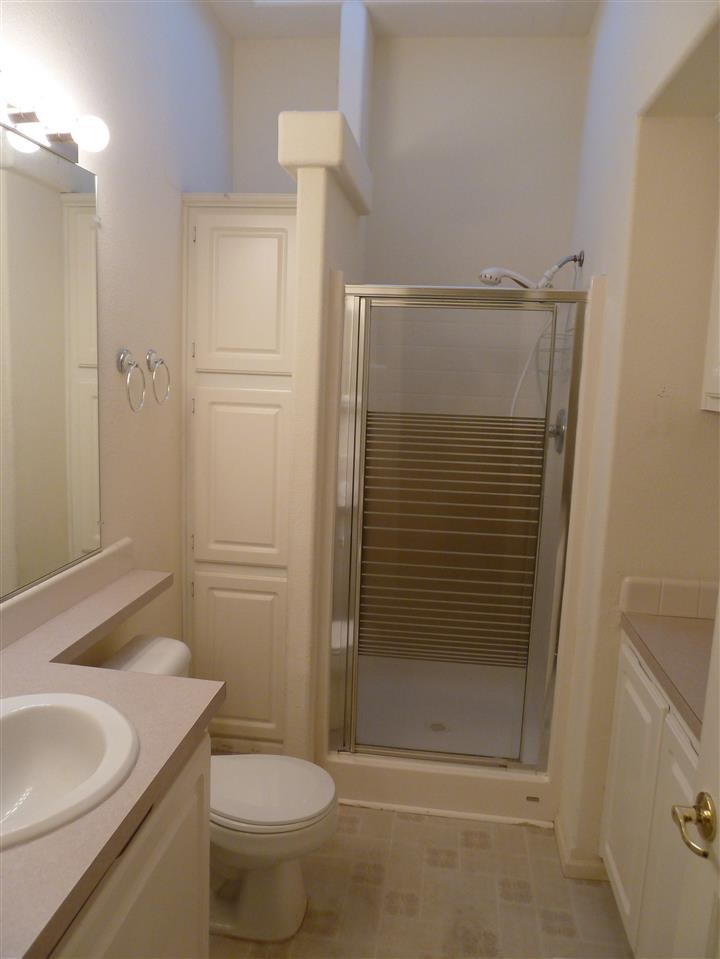 19006 E Montgomery Dr - Photo 10