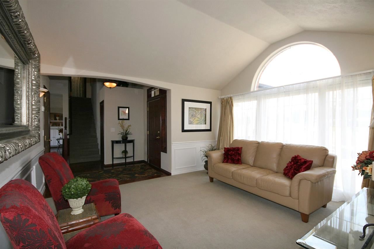 12210 N Fairview Rd - Photo 3