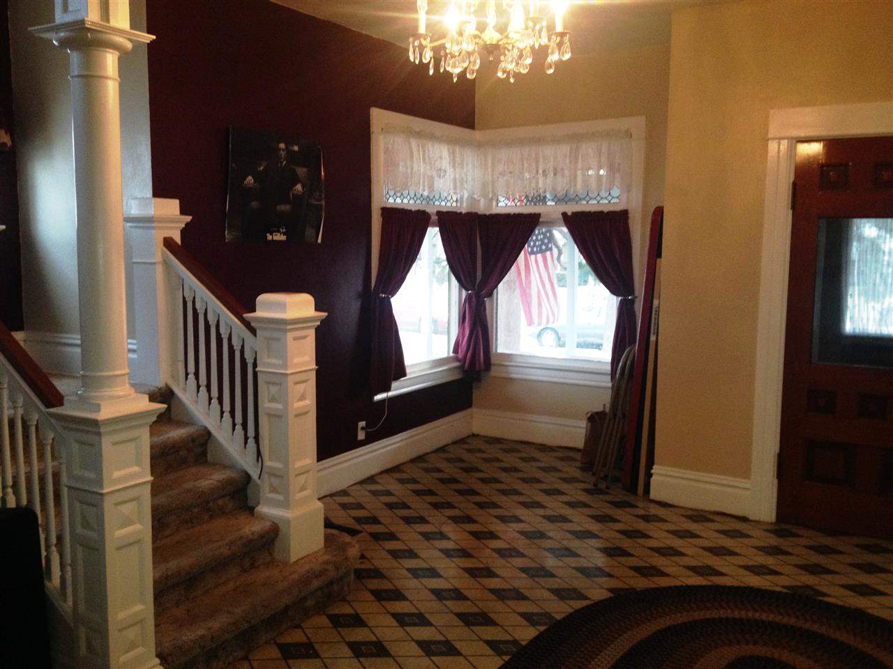 517 E Nora Ave - Photo 3