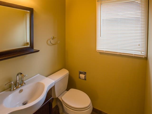 126 W 40th Ave - Photo 17
