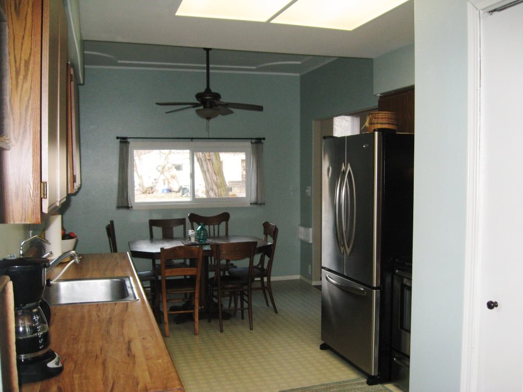 1002 S Coeur D'Alene Street - Photo 10