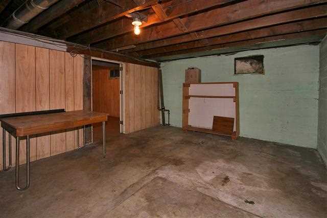 2105 W Maxwell Ave - Photo 14