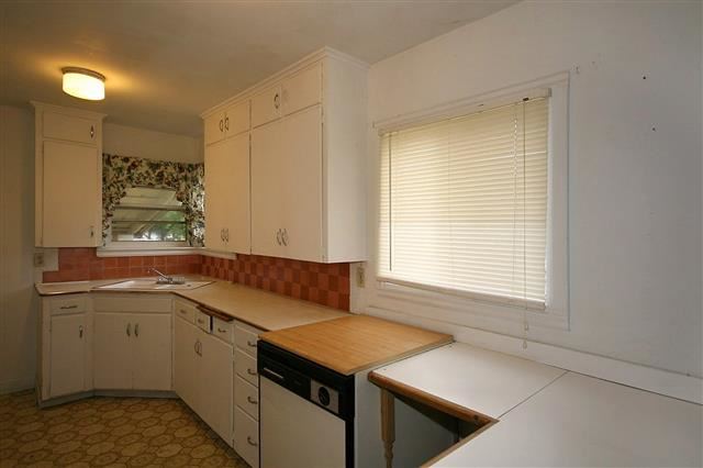 2105 W Maxwell Ave - Photo 5