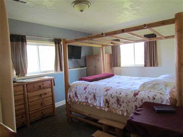 10207 N West Newman Lake Rd - Photo 10