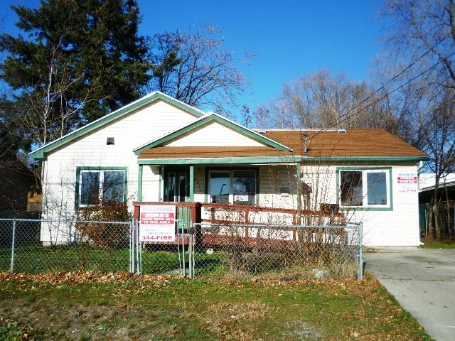 2211 E Euclid Ave - Photo 1