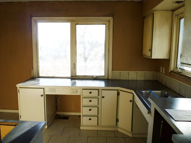 2211 E Euclid Ave - Photo 7