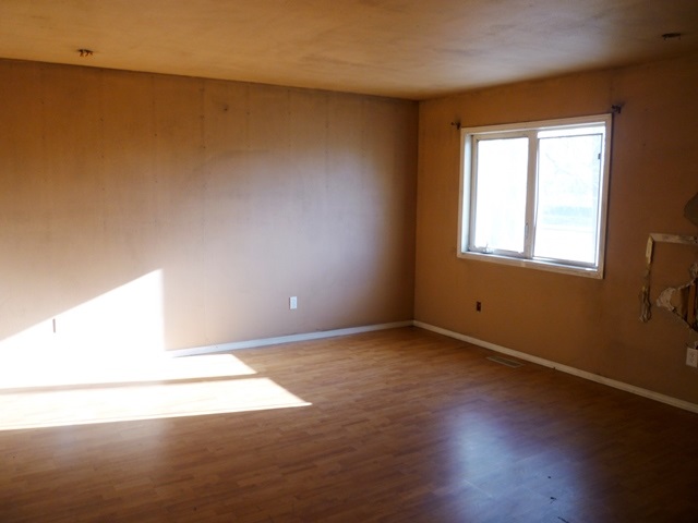 2211 E Euclid Ave - Photo 9
