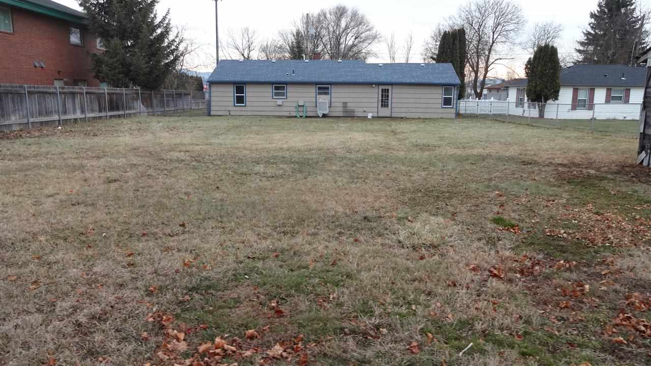 15315 E Valleyway Ave - Photo 10