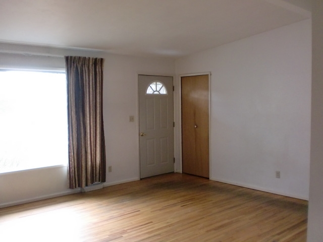 1214 W Wedgewood - Photo 2
