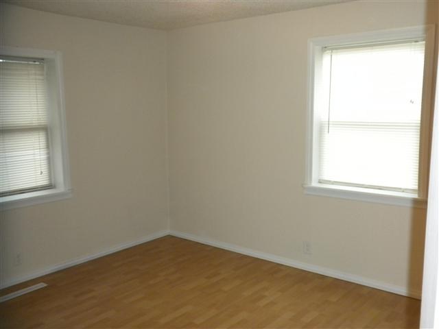 2008 E Central Ave - Photo 3
