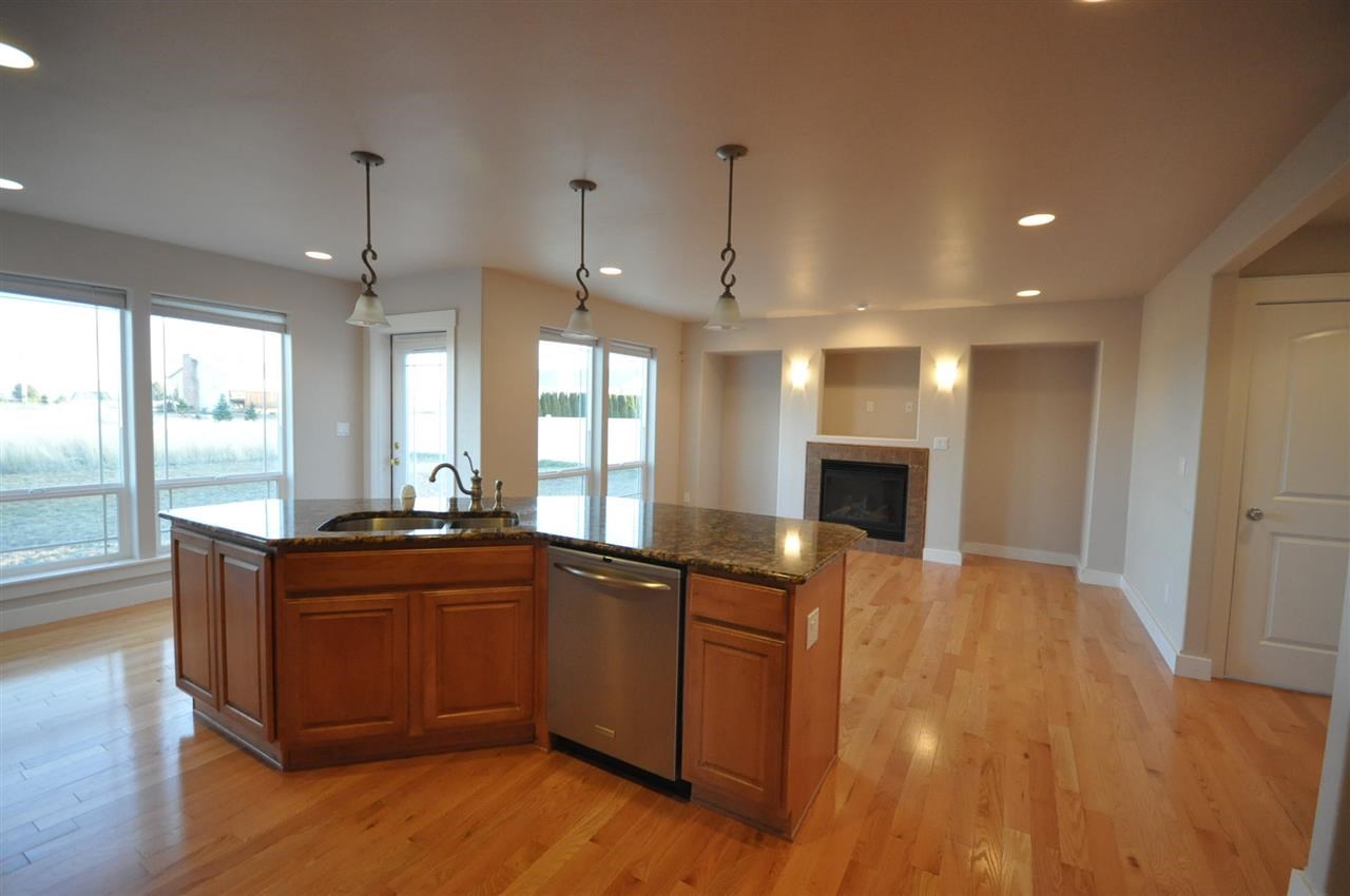 9902 N Northview Ln - Photo 3
