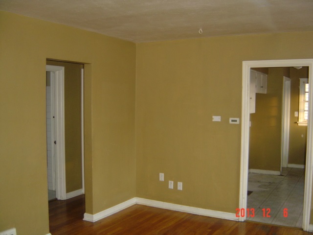 4703 N Nelson St - Photo 3