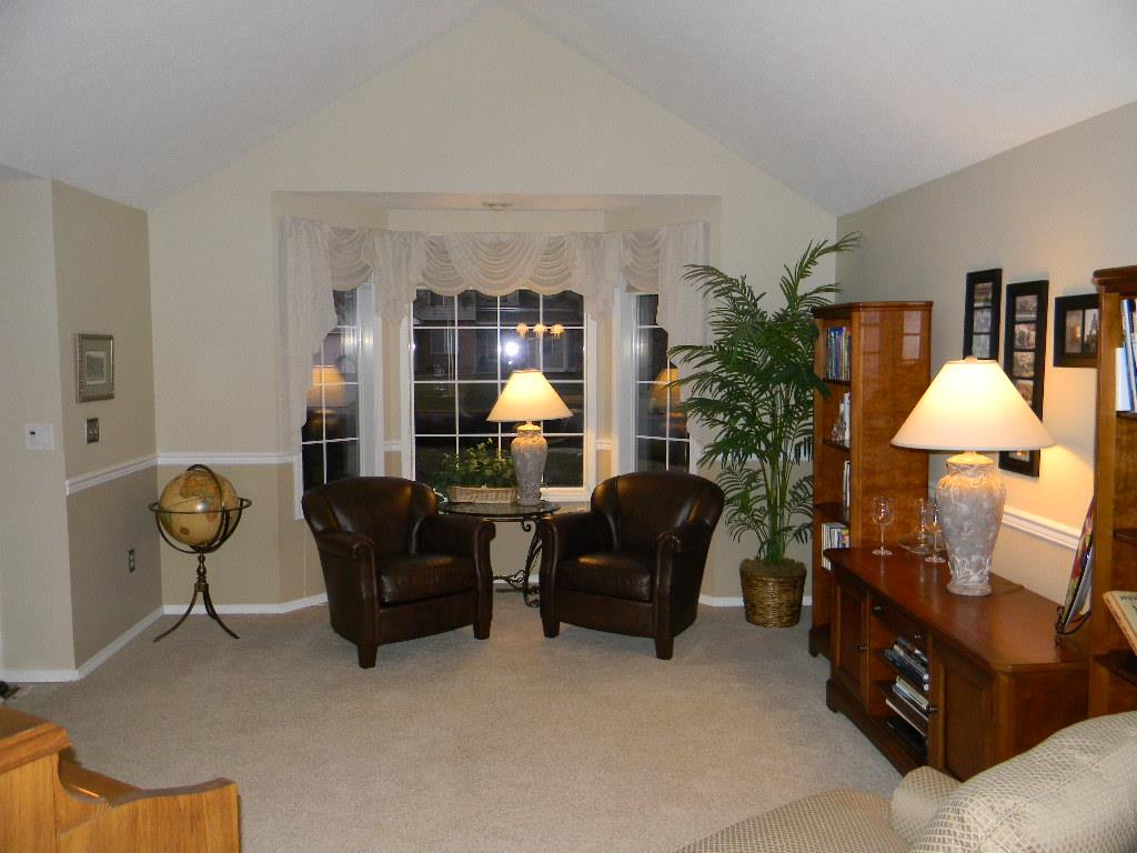 318 E Pine Glen Ct - Photo 5