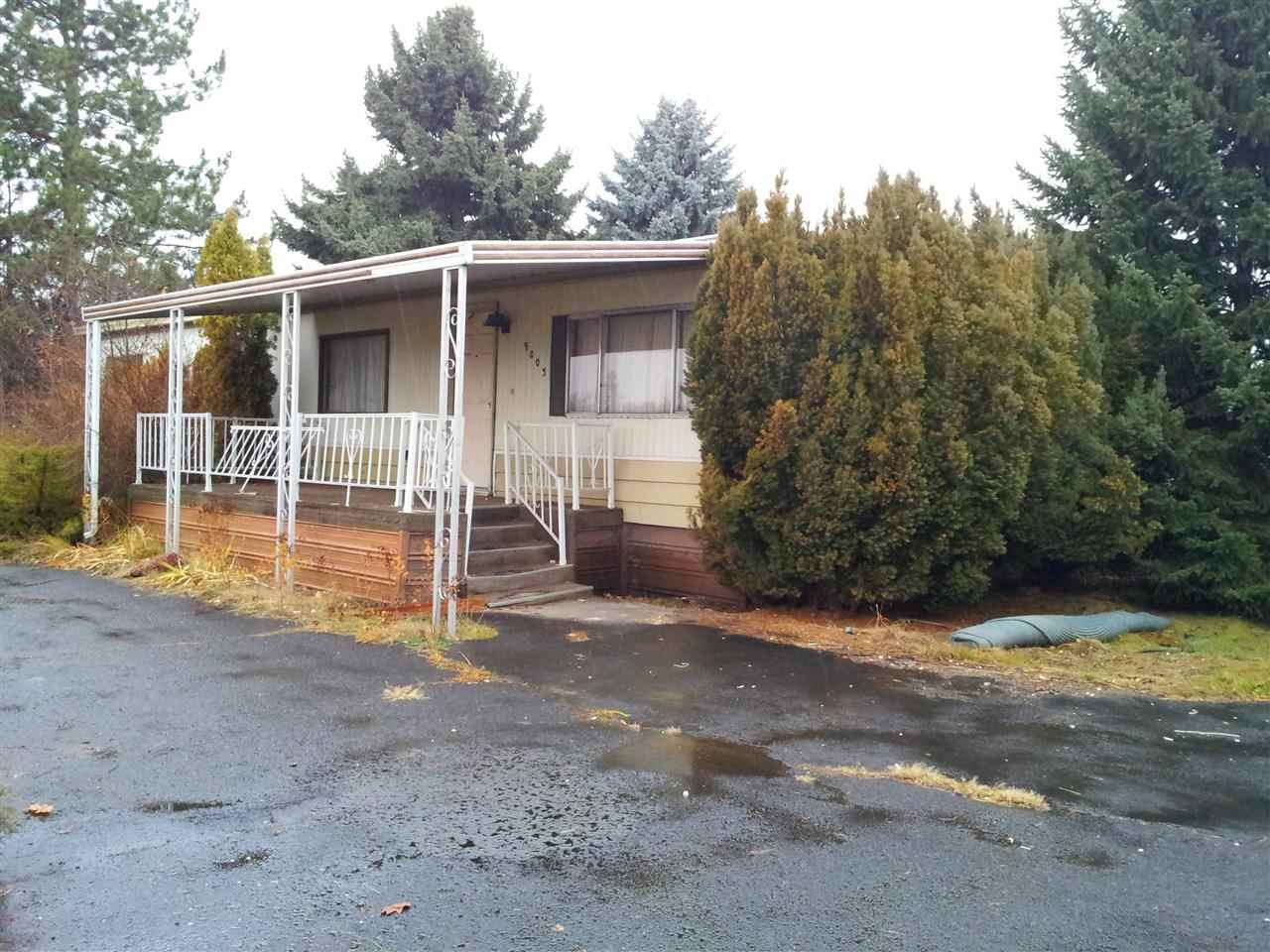 19003 E Montgomery Dr - Photo 4