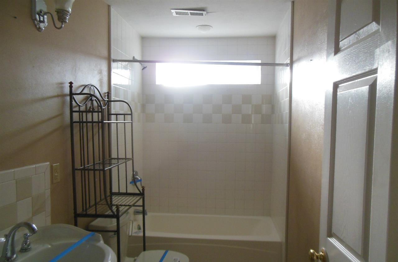 3112 Silverthorn - Photo 8
