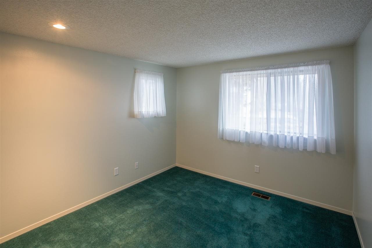 8222 N Pamela - Photo 12