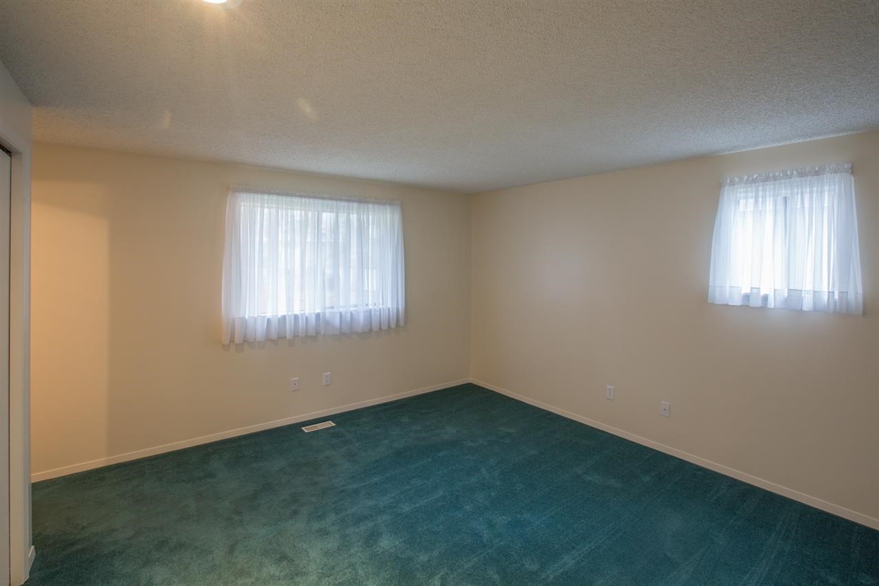 8222 N Pamela - Photo 9