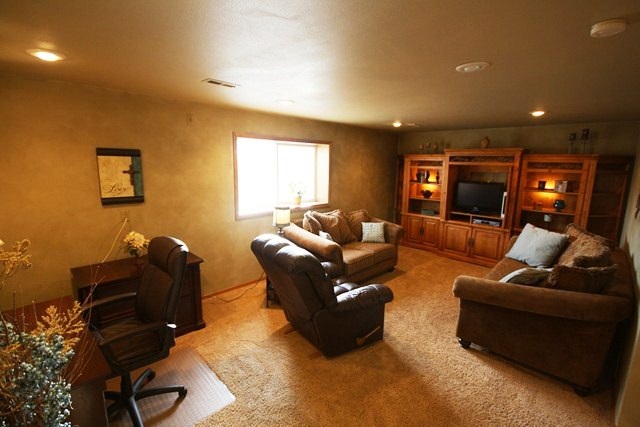 23918 E Maxwell Dr - Photo 7