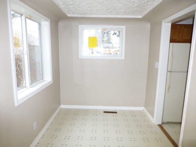 1424 E Nebraska Ave - Photo 9