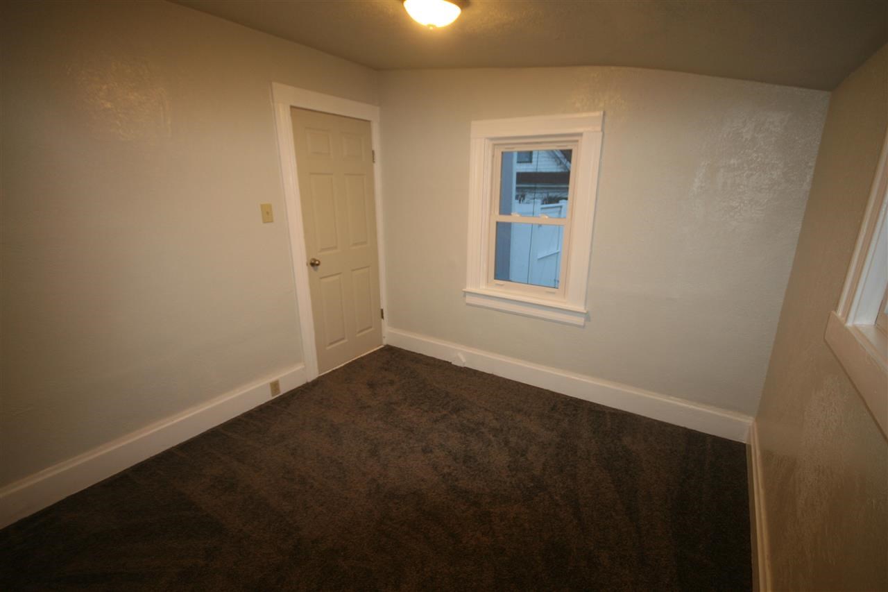 619 W Nora Ave - Photo 9